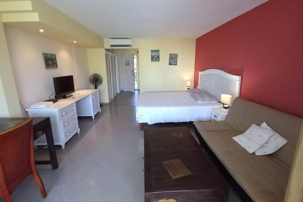 F1 Vue Mer, Acces Plage, En Centre-ville Appartement